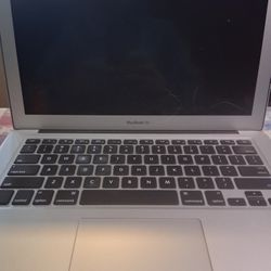 Macbook Air MAKE ME OFFER 