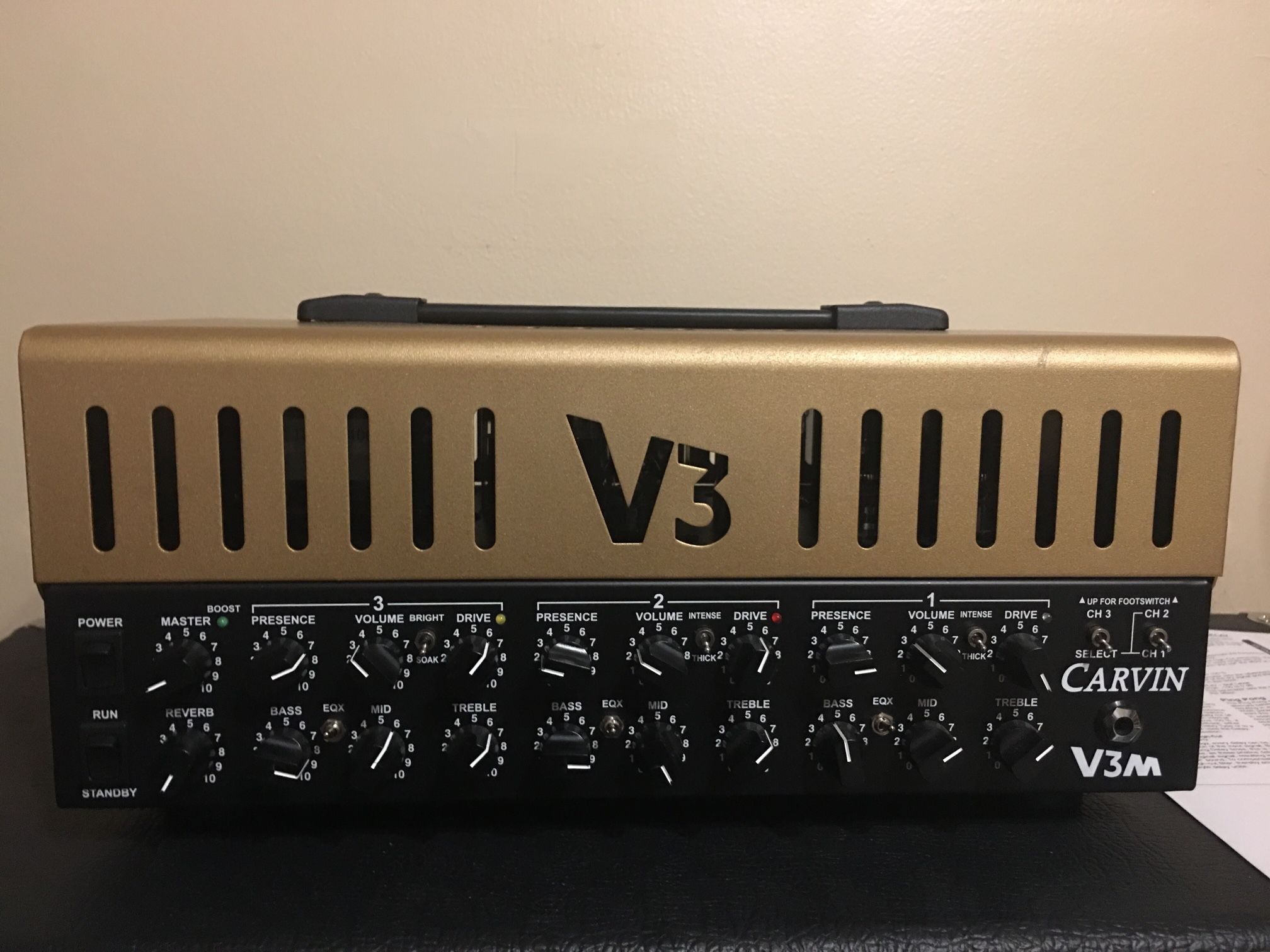 Carvin V3M in Gold