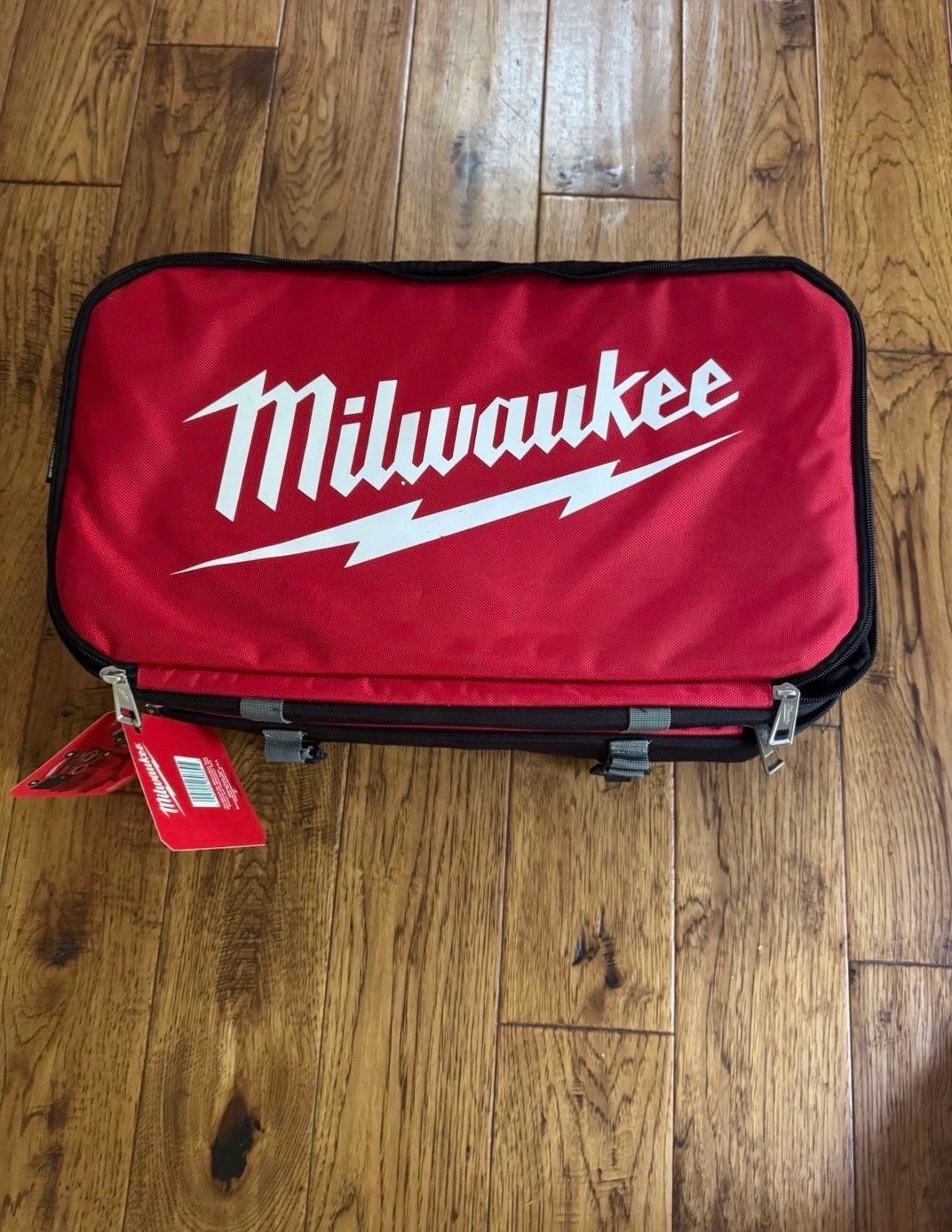 Milwaukee storage
