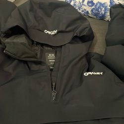 Oakley Pullover Jacket