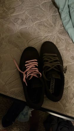 Travis Scott’s size 13