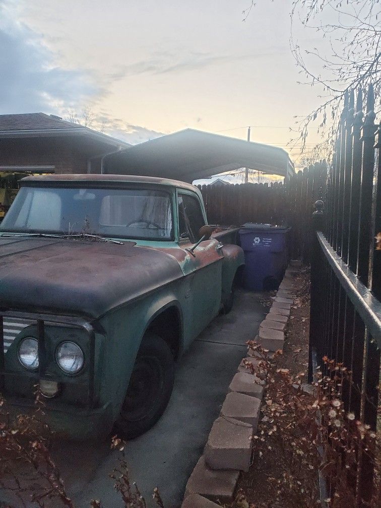 1961 Dodge D100