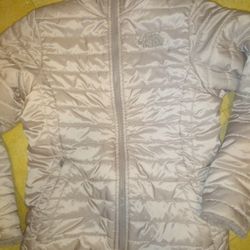 Girls Large Northface Coat