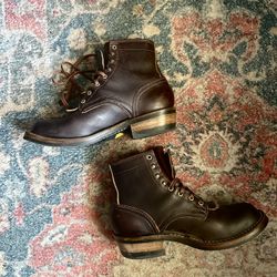 Size 10D Gently used men’s genuine leather boots - HANDMADE IN USA - The Wilshire by Frank’s Boot Co. 