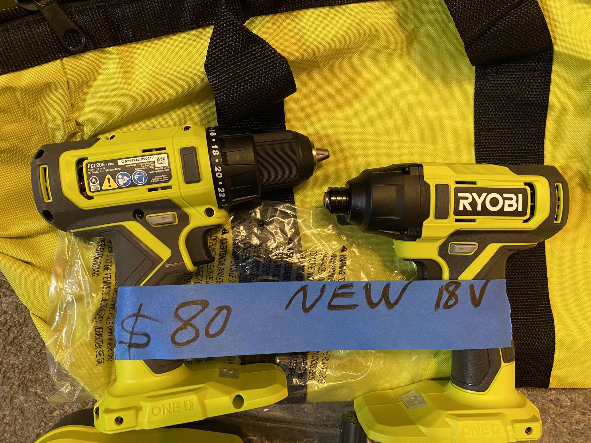 COMBO DRILLS SET 18 V NEW WITH BAG