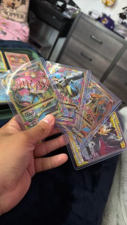 POKEMON CARDS