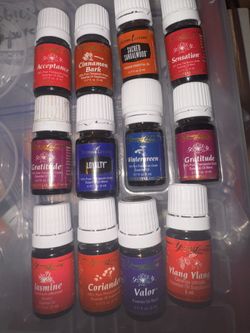 Tons Of Essential Oils Young Living Sealed