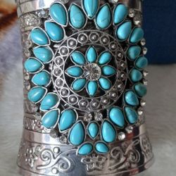 New Bohemian Cuff Bracelet With Blue Stones Very Elegant Comes With Box $25 Pick Up At Country Club And Grant Please Check Out All Pictures 