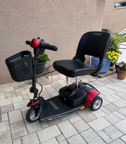 Pride Go Go mobility Scooter