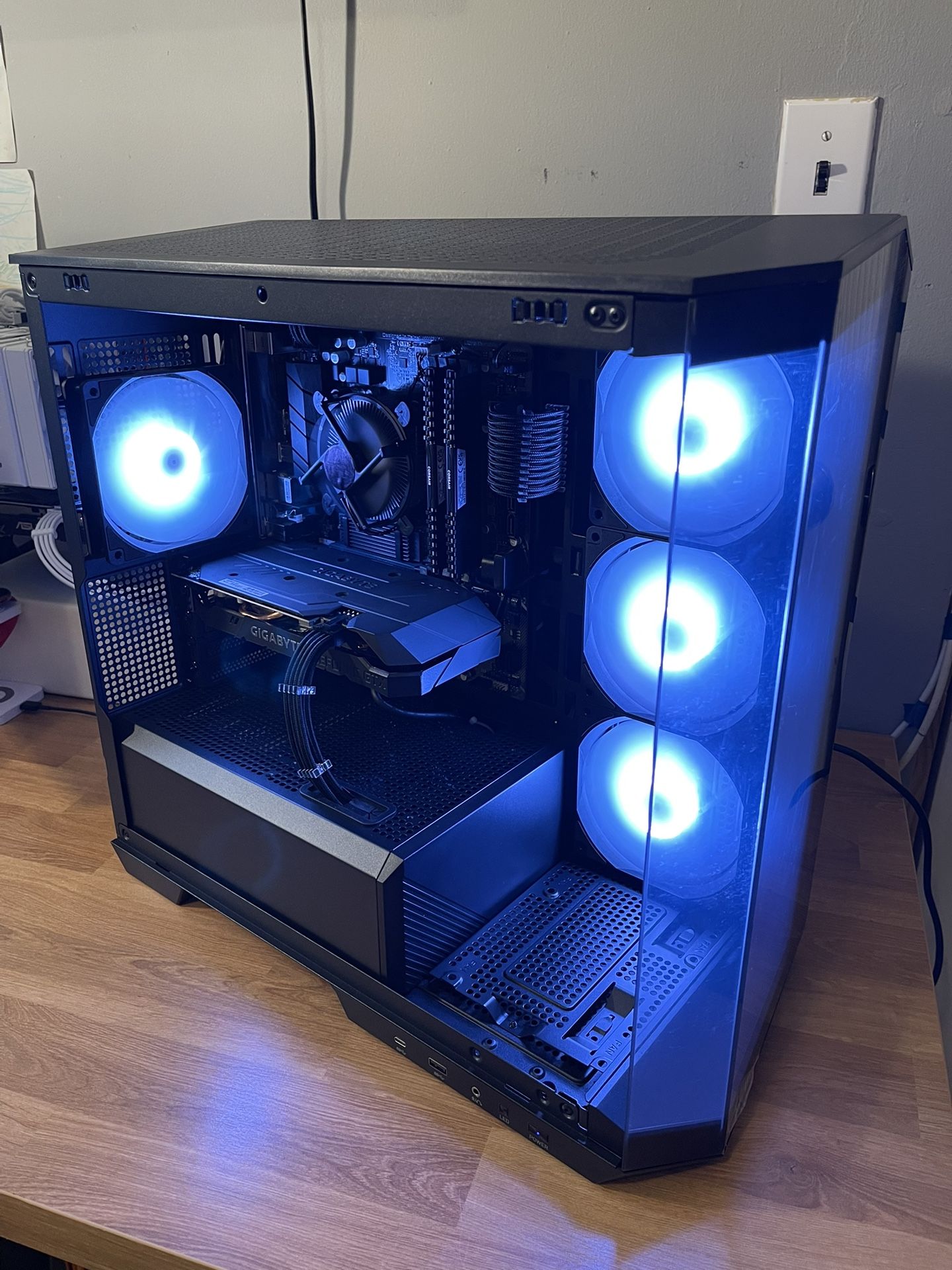 All Black RGB Gaming PC