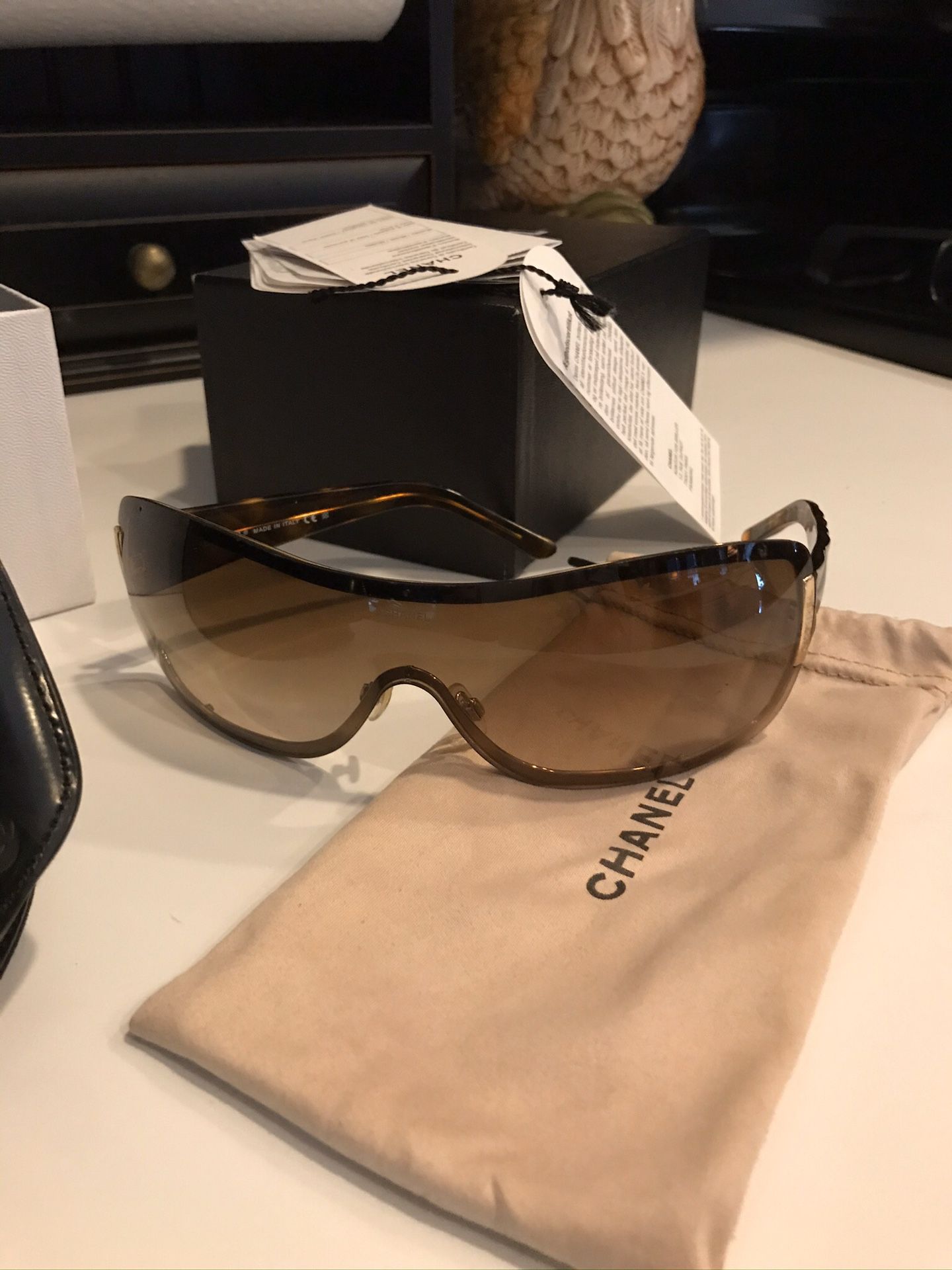 Chanel Sunglasses, Bronze tiny
