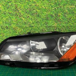 12-15 Volkswagen Passat Left Driver Side Halogen Headlight OEM