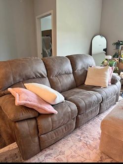 Recliner sofa set