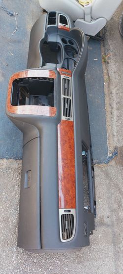Dashboard For 08-13 chevy tahoe