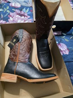 Alfa boots size 9D $125 brand new