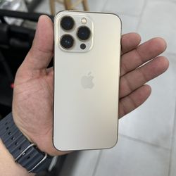 iPhone 13 Pro Unlocked 128GB! Finance For $50 Down Payment!!