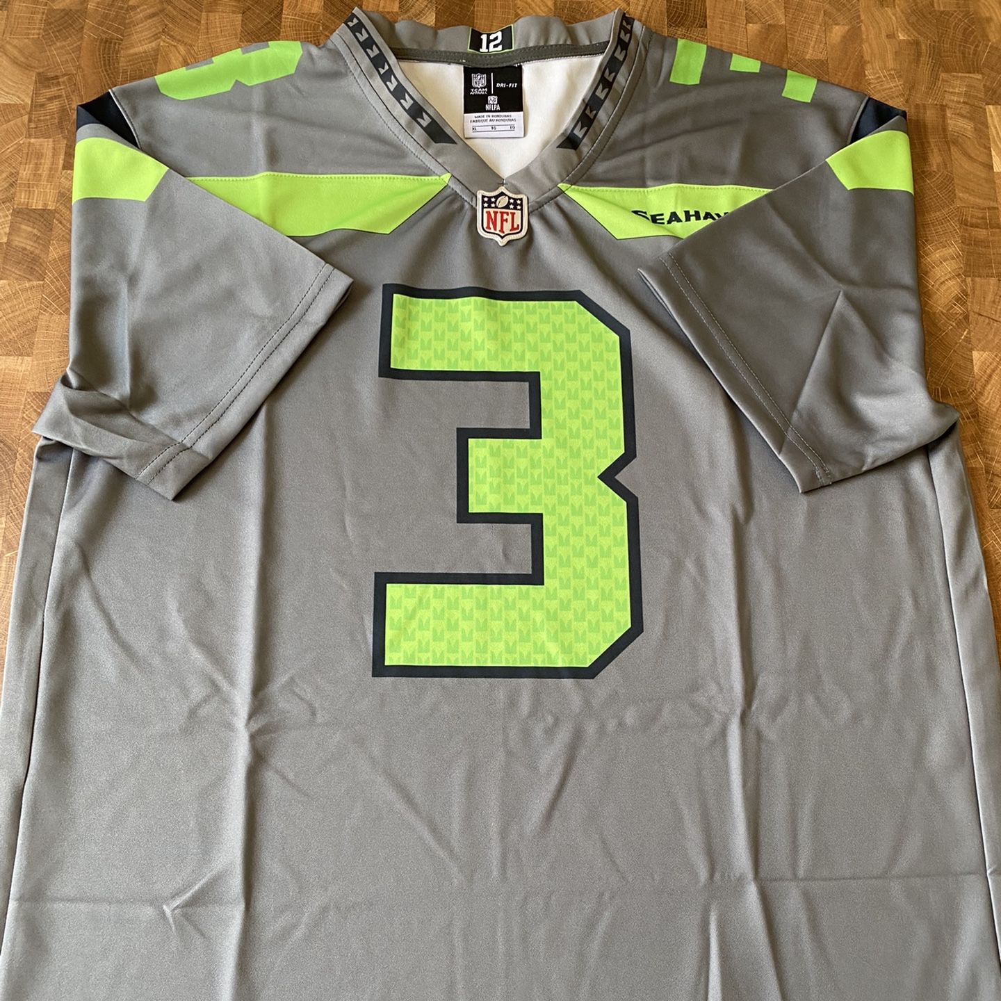 NFL Seahawks Jersey for Sale in Bakersfield, CA - OfferUp