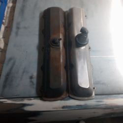260 V8 Valve covers 