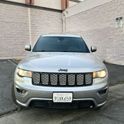 Jeep Cherokee SUV Bmw X5 M Competition Audi Q8 Q7 Q5 TrackHawk Porsche Cayenne Macan Range Rover Dodge Durango Chevy Tahoe Rt Hellcat Srt Rs 4X4 V8