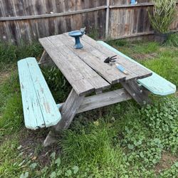 Free Picnic Table