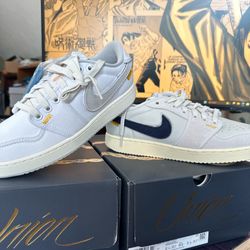 Union AJKO two Pairs  Size 8