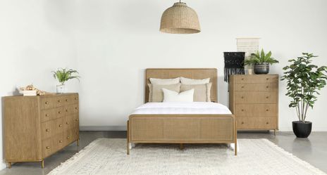 Arini Sand Wash And Natural 3-Piece Queen Bedroom Set Cane