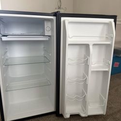 Fridge With Freezer Mini 