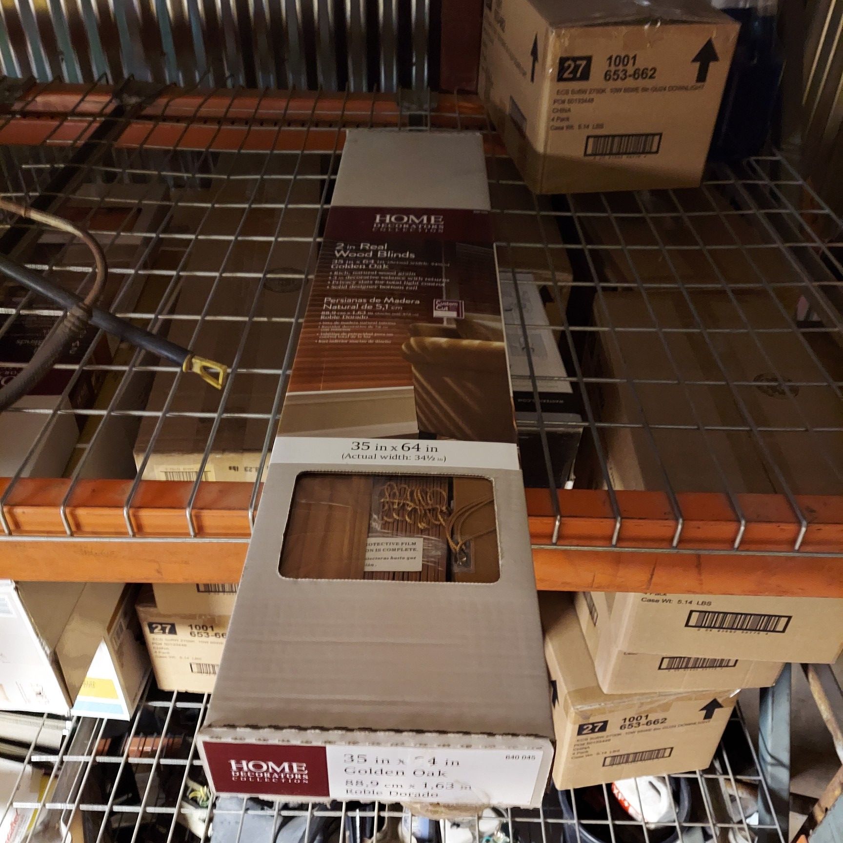 Real wood blinds. Have 30 new boxes.