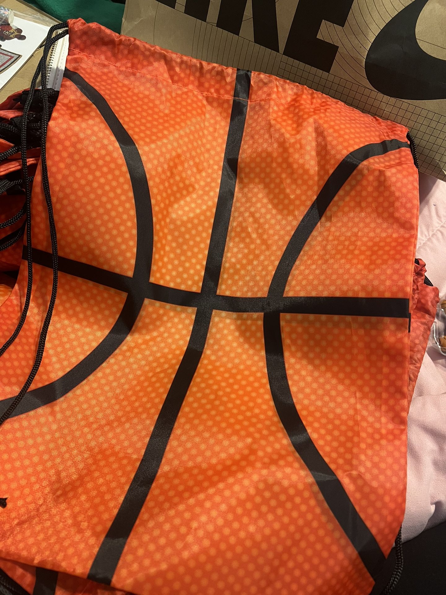 18 Piece Basketball Party Favor Drawstring Bags & Basketball Fidget Pens