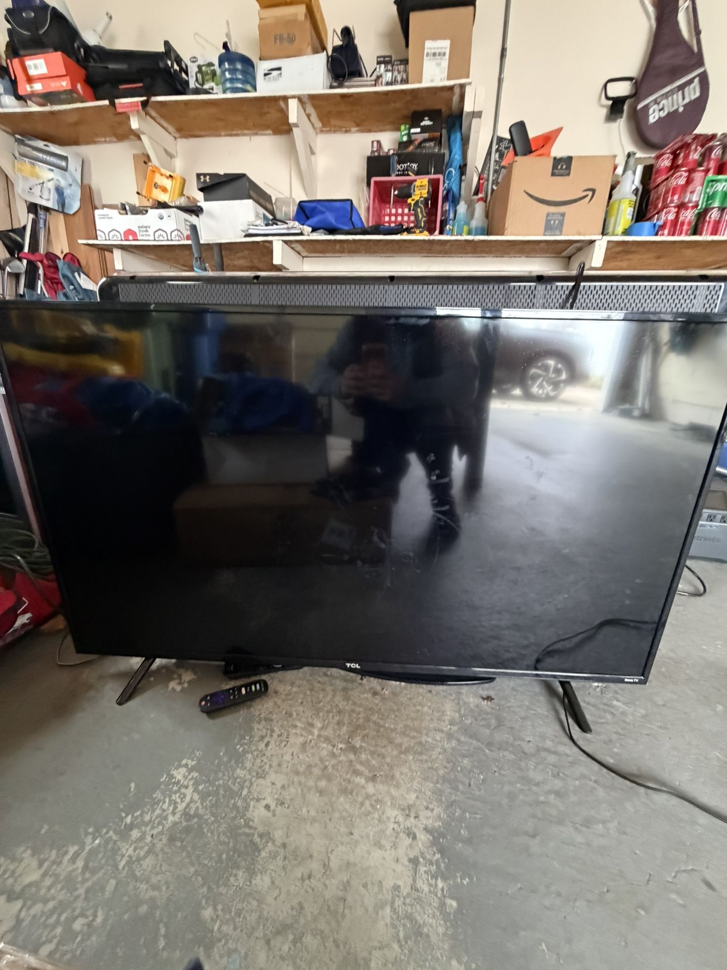 7 Flat Screen TV’s. 4-55”, 2-32”, 1-24”. $40 For All 7