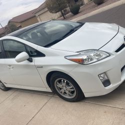 Prius 5 2011 