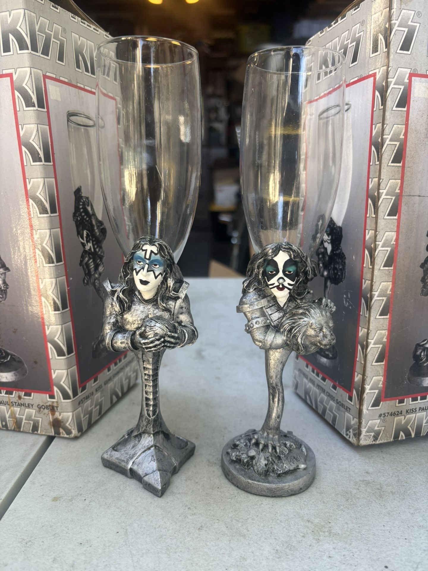 Kiss Collectible Glass