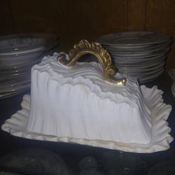 Antique Porcelain Chesse Dish
