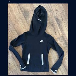 Women’s Nike hooded sweatshirt size XS black great condition