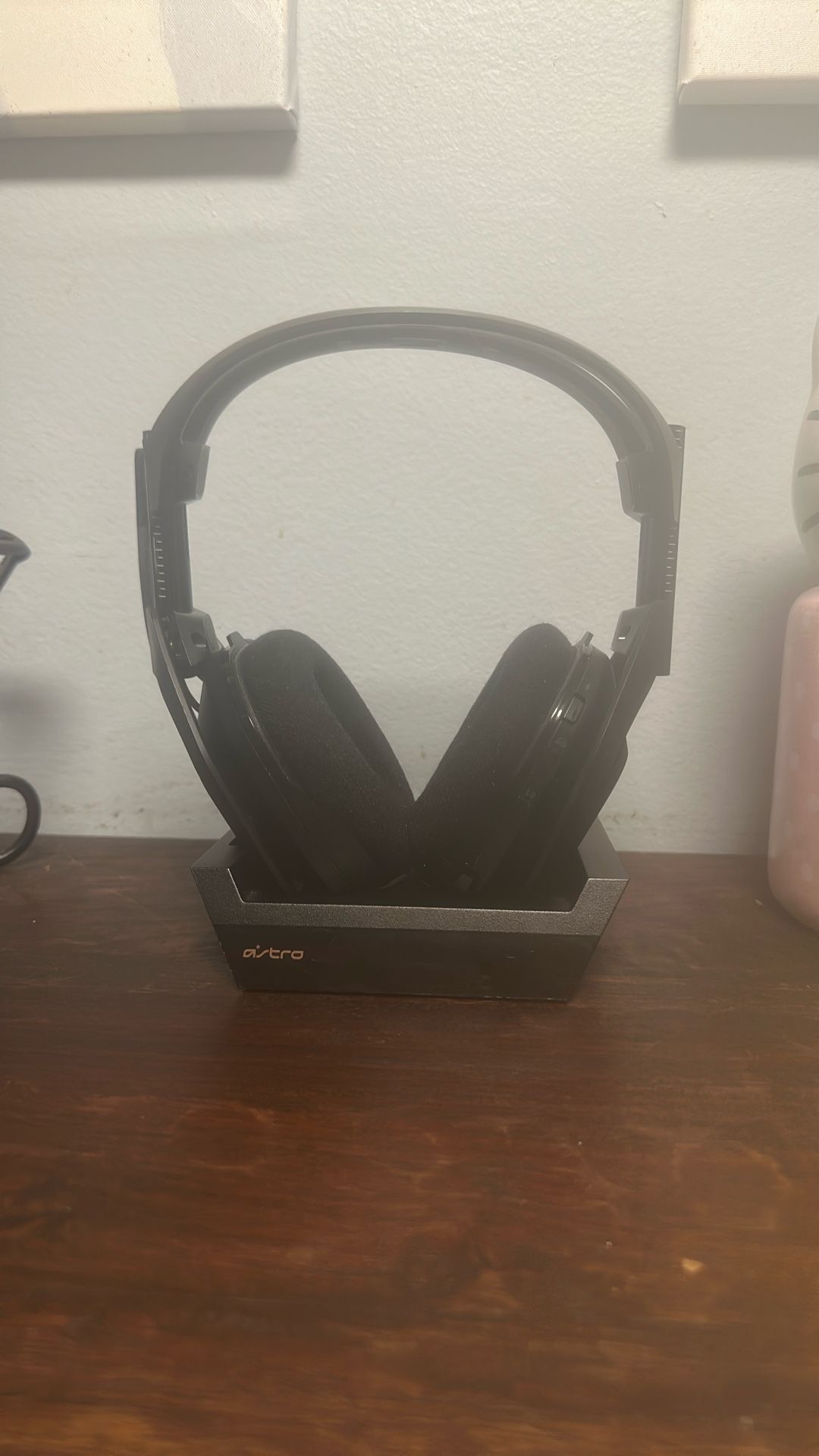 Astro A50 Headset With Charging Base Station
