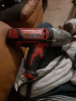 1/2" square- pin. Impact wrench