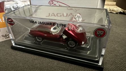 Hot Wheels Red Line 1964 Jaguar E-Type