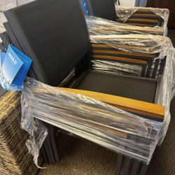 【set of 4】Outdoor Dining Chairs Using Sling Fabric teak and powder coating colors as a mix makes the dining chair very outstanding