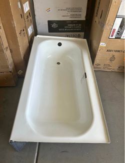 MAAX Pro Steel Plus 32-in x 60-in Left Drain Porcelain Enameled Steel Alcove Soaking Bathtub (slightly Damaged)
