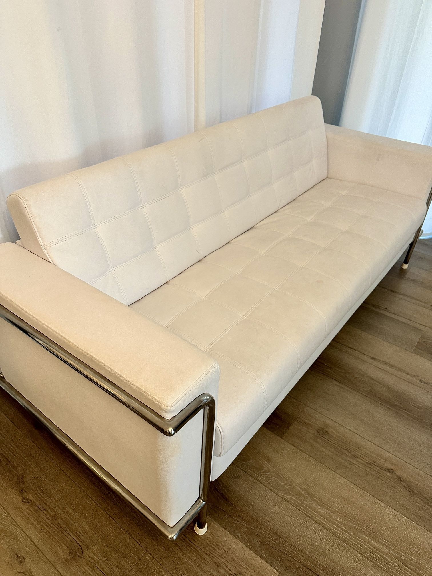 White Leather Couch 