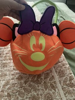 Mickey And Minnie Halloween Candy Baskets