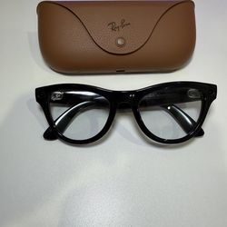 Ray-Ban Meta Skyler Gen 1 Smart AI Glasses – Minor Wear, Like New!