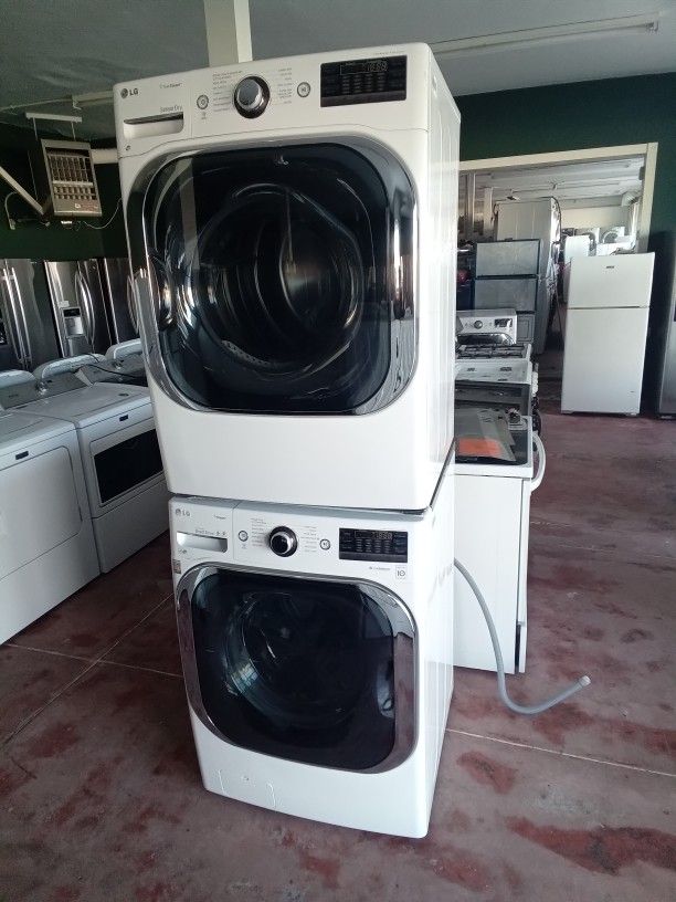 LG Steam Washer And Steam Dryer