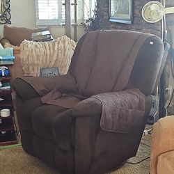 LazyBoy recliner chair