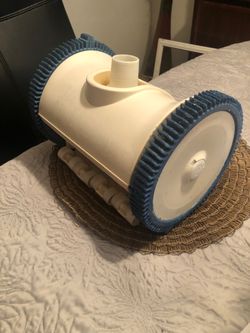 Pool Cleaner Hayward 2 Wheeler