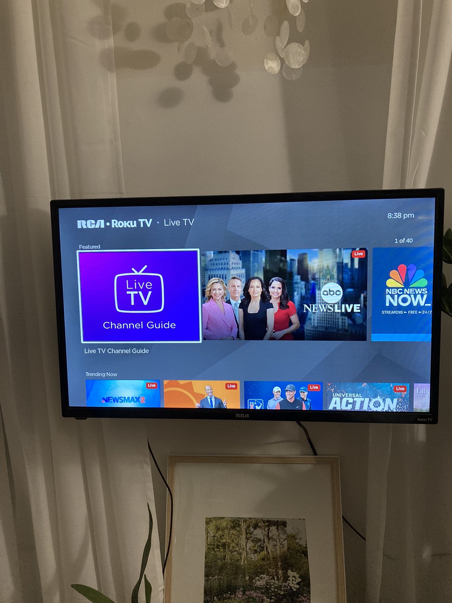 32 Inch Smart TV-RCA-ROKU Like New Excellent Condition 