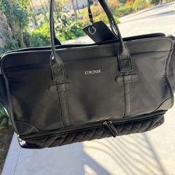 $40 For A Duffle Bag With USB And A Bosca Italian Wallet 