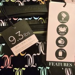 Juicy Couture "29 Large Suitcase ( around Atlanta  area)