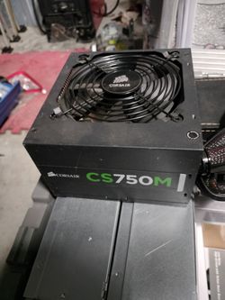 Corsair Cs750M Power Supply