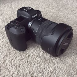 Canon EOS R